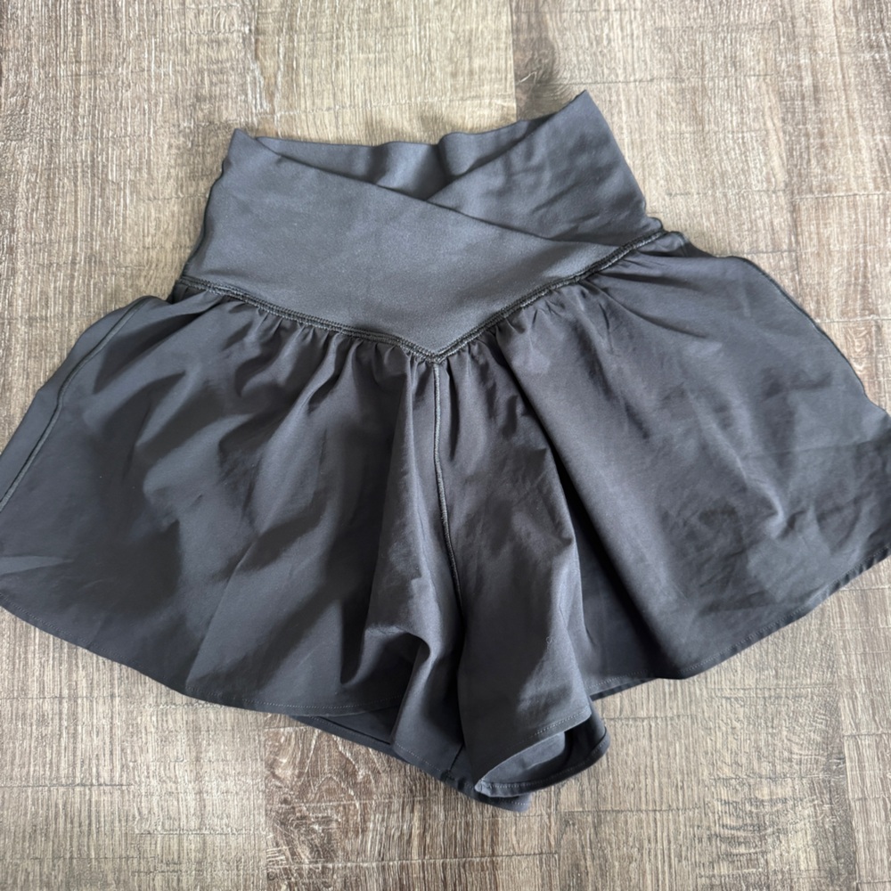 aerie Black High-Waist Shorts